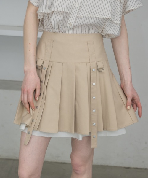 idem（イデム）の「layered pleats mini skirt／レイヤードプリーツミニスカート（スカート・レディース・グレー/ライトベージュ・FREE）」の5枚目の写真