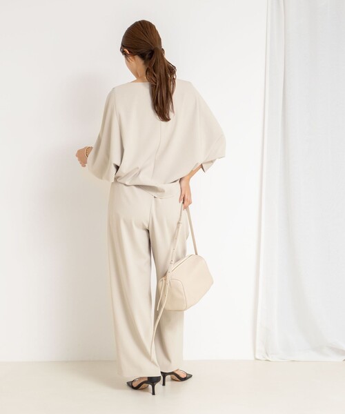 NOLLEY’S(ノーリーズ)の「《セットアップ対応》ツイルコクーンブラウス(シャツ/ブラウス・レディース・ブラック/ホワイト/ネイビー/グレイッシュベージュ・38)」の9枚目の写真