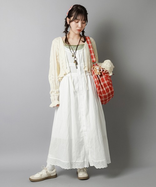 SPINNS(スピンズ)の「ガーリー×レトロの新定番☆クロシェ編みカーディガン(カーディガン/ボレロ・レディース・アイボリー/カーキ/ブラウン/ベージュ/レッド・ONESIZE)」の18枚目の写真