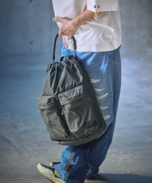 ADAM PATEK(アダムパテック)の「ADAMPATEK/double pockets drawstring backpack/ダブルポケットバックパック(AP2519035)(バックパック/リュック・レディース・ブラック/グレー・FREE)」の10枚目の写真