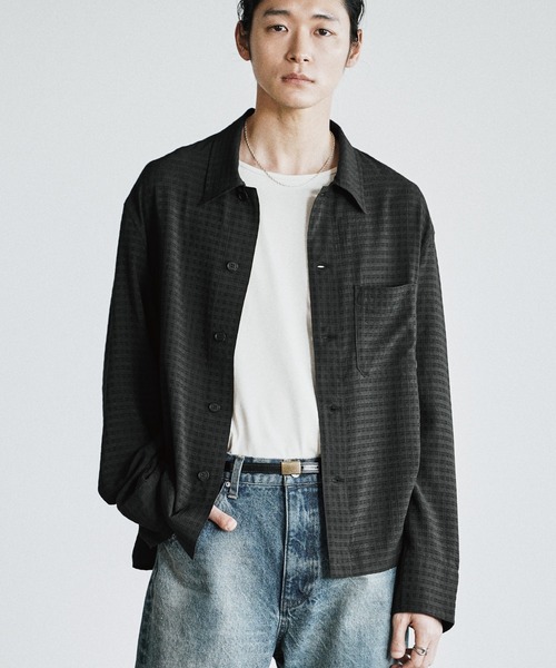 WYM LIDNM(ウィム バイ リドム)の「RAYON JACQUARD CROPPED SHIRT(シャツ/ブラウス・メンズ・ダークグリーン/ライトグレー/ダークブラウン/チャコール・S/L/M)」の2枚目の写真