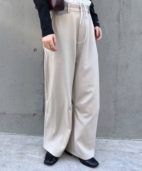 mline（エムライン）の「[mline]レースレイヤードスラックスパンツ（その他パンツ・レディース・チャコールグレー/ベージュ/ブラック・1/2）」の3枚目の写真