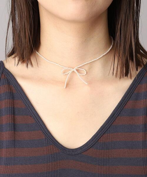 DRESSTERIOR（ドレステリア）の「PROVOKES（プロヴォーク）パール調リボンチョーカー（ネックレス・レディース・オフホワイト・00）」の3枚目の写真