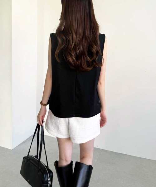 YOUING.(ユイン)の「ドレープデザイントップス(Tシャツ/カットソー・レディース・ブラック/チャコール/オフホワイト・LARGE/MEDIUM)」の13枚目の写真