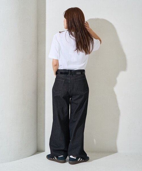 FREAK'S STORE(フリークスストア)の「限定展開 LACOSTE/ラコステ ワンポイントロゴ半袖Tシャツ(Tシャツ/カットソー・レディース・オフホワイト/ブラック/サックスブルー/イエロー/ネイビー・3/2/4/5/6)」の13枚目の写真
