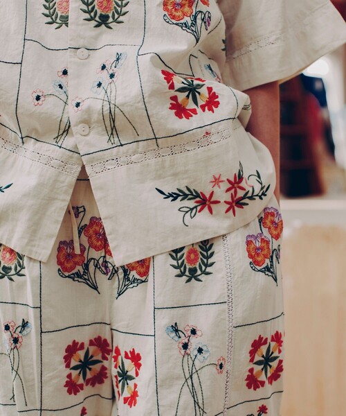 Freada/フリーダ パッチワーク花刺繍シャツ（シャツ/ブラウス