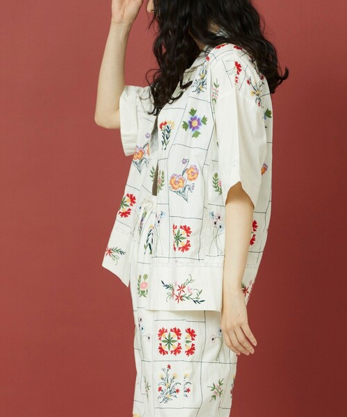 Freada/フリーダ パッチワーク花刺繍シャツ（シャツ/ブラウス