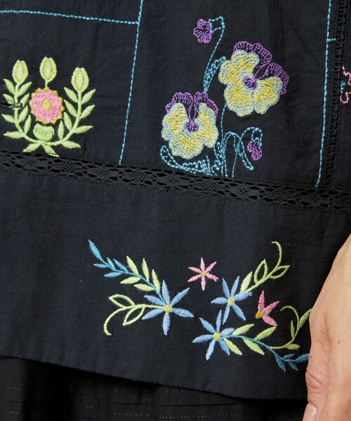 Freada/フリーダ パッチワーク花刺繍シャツ（シャツ/ブラウス