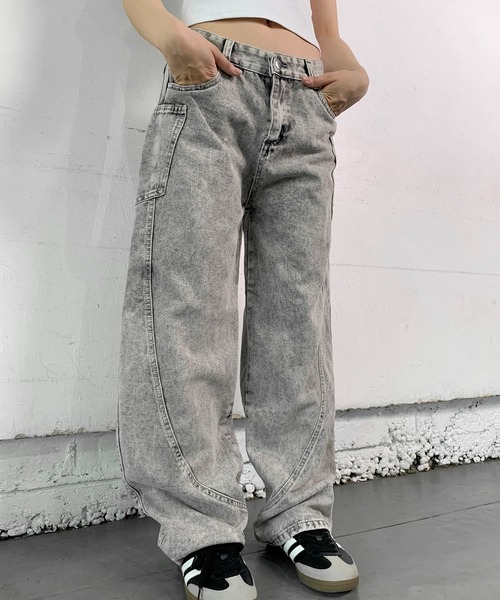 lilful(リルフル)の「立体切り替えデザイン ケミカルウォッシュ加工 ワイドバレルレッグデニム(デニムパンツ・レディース・グレー・S/M/L)」の19枚目の写真