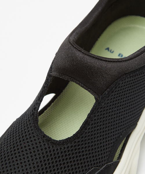 Au BANNISTER（オゥバニスター）の「メリージェーンスニーカー（スニーカー・レディース・シルバー/ブラック/ホワイト・22.5/23/23.5/24/24.5）」の20枚目の写真