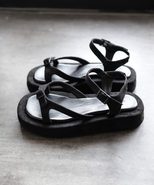 SESTO（セスト）の「厚底バックルサンダル（サンダル・レディース・ブラウン/ブラック・S/M/L/LL/3L）」の3枚目の写真