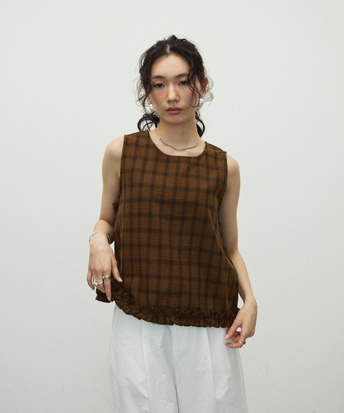 Lutim by u（ルチバイユー）の「Tulle double frill scrunchie / チュールダブルフリルシュシュ（シュシュ・レディース・ホワイト/ブラック・FREE）」の9枚目の写真