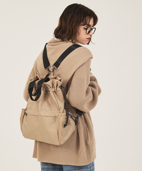 soeur（スール）の「【再入荷/新色追加】SOUER/3WAYリュックトート/A4サイズ対応/ナップサック/トートバッグ（バックパック/リュック・レディース・グレー/ブラック/ベージュ・フリー）」の8枚目の写真