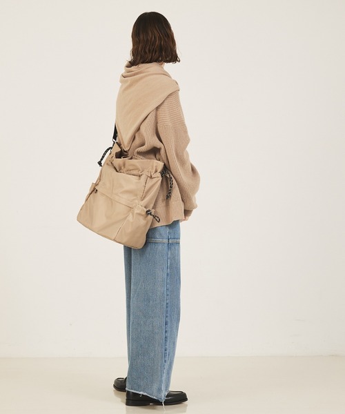soeur（スール）の「【再入荷/新色追加】SOUER/3WAYリュックトート/A4サイズ対応/ナップサック/トートバッグ（バックパック/リュック・レディース・グレー/ブラック/ベージュ・フリー）」の11枚目の写真