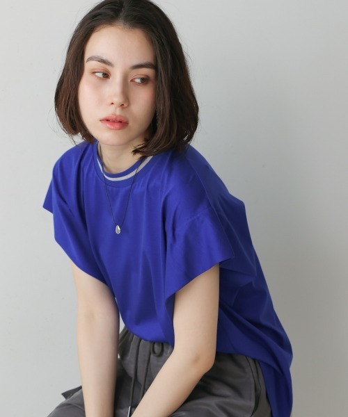 Bou Jeloud(ブージュルード)の「衿ラインプルオーバー(Tシャツ/カットソー・レディース・キャメル/オフホワイト/ブルー/ブラック・FREE)」の3枚目の写真