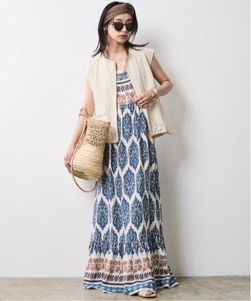 CHIC STYLE（シックスタイル）の「ジップアップブラウス＜大きいサイズ有＞シックスタイル（シャツ/ブラウス・レディース・クリーム/ブラック・L/M/5L/4L/3L/LL）」の21枚目の写真