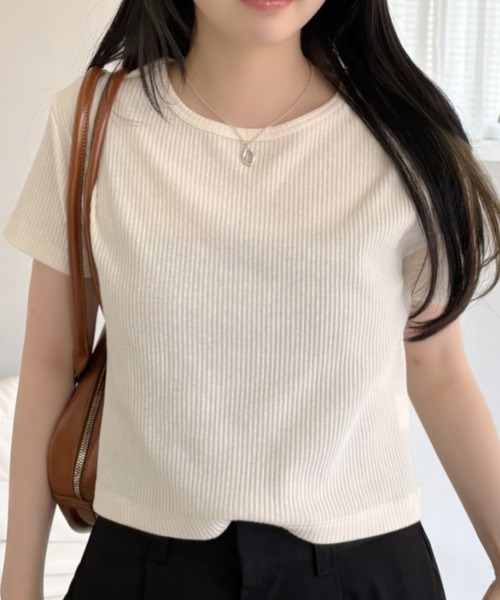 TREOVER(トレオーバー)の「リブコンパクトTee(Tシャツ/カットソー・レディース・チャコール/オフホワイト/ブラック/アイボリー・MEDIUM/LARGE)」の4枚目の写真