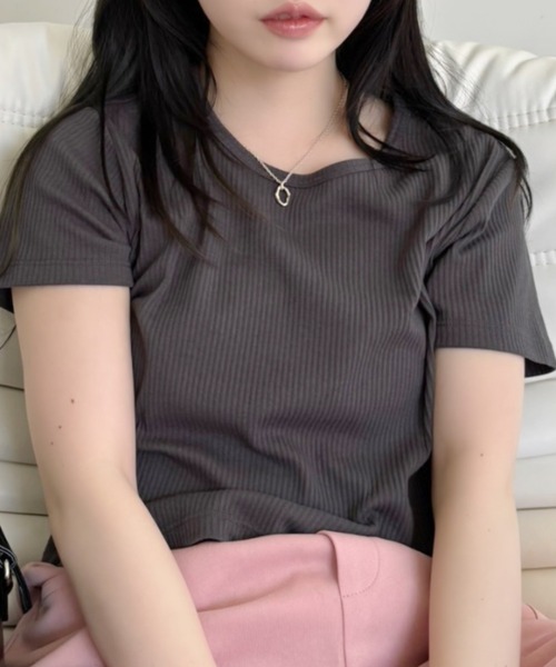 TREOVER(トレオーバー)の「リブコンパクトTee(Tシャツ/カットソー・レディース・チャコール/オフホワイト/ブラック/アイボリー・MEDIUM/LARGE)」の17枚目の写真