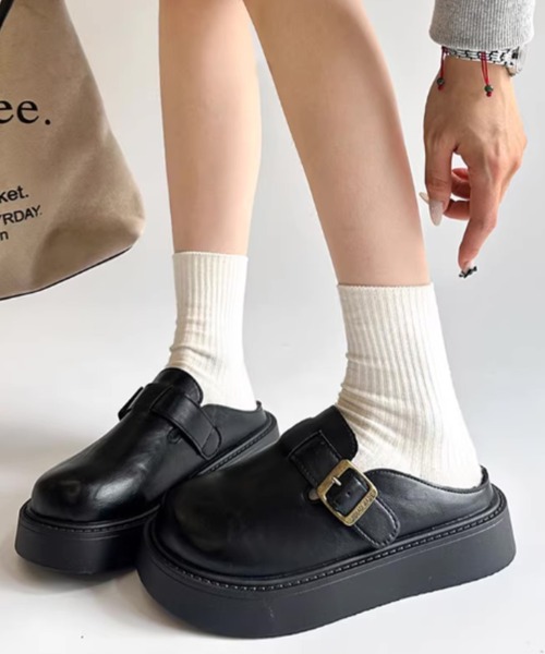 Teem Store(チームストア)の「厚底ベルトデザインサボサンダル(サンダル・レディース・アイボリー/ブラック・M/L)」の18枚目の写真