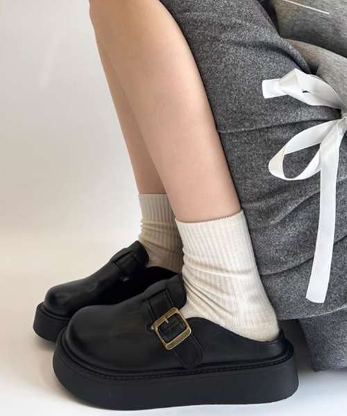 Teem Store(チームストア)の「厚底ベルトデザインサボサンダル(サンダル・レディース・アイボリー/ブラック・M/L)」の20枚目の写真