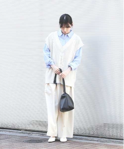 Right-on（ライトオン）の「【HONEYSUCKLE ROSE】ウエストシャーリングパンツ（その他パンツ・レディース・ライトベージュ/ブラック/グレー・L/M）」の9枚目の写真