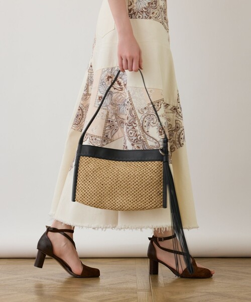 GRACE CONTINENTAL(グレースコンチネンタル)の「ORSETTOトライアングルバッグ(ハンドバッグ・レディース・ブラック/ホワイト・FREE)」の12枚目の写真