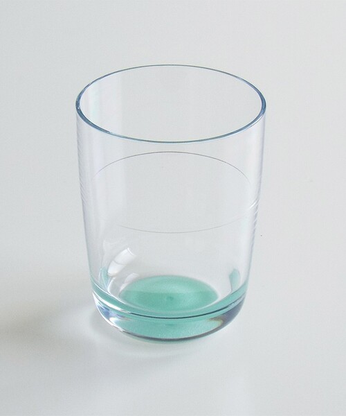 bpr BEAMS(ビーピーアール ビームス )の「Palm Products,Australia / Marc Newson Tritan(R) Non-slip Forever Highball 425ml(グラス/マグカップ/タンブラー・レディース・ブルー/オレンジ/ミント・ONE SIZE)」の1枚目の写真