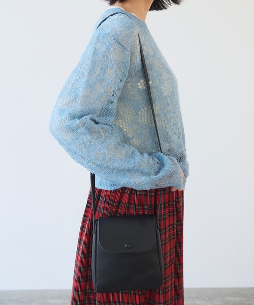 bulle de savon（ビュルデサボン）の「△leather pochette（ショルダーバッグ・レディース・ブラック/ダークブラウン・FREE）」の5枚目の写真