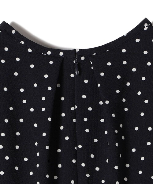 SHIPS（シップス）の「〈手洗い可能〉サッカー ストレッチ ドット 無地 フレンチ スリーブ ワンピース（ワンピース・レディース・ブラック/ネイビー・ONE SIZE）」の21枚目の写真