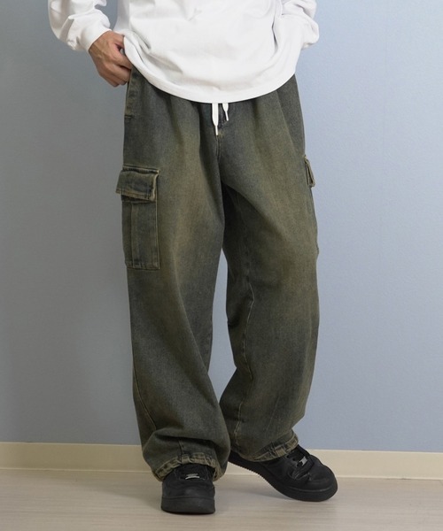 DC(ディーシー)の「DC/ディーシー ワイドカーゴパンツ/ロンパン デニム DPT254034(デニムパンツ・メンズ・ケミカルウォッシュ/ライトインディゴブルー/ダークインディゴブルー/カーキ/ブラック・L/M/XL)」の4枚目の写真