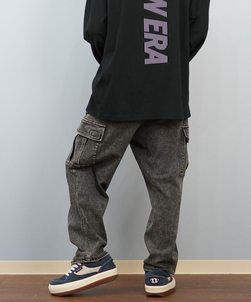 DC(ディーシー)の「DC/ディーシー ワイドカーゴパンツ/ロンパン デニム DPT254034(デニムパンツ・メンズ・ケミカルウォッシュ/ライトインディゴブルー/ダークインディゴブルー/カーキ/ブラック・L/M/XL)」の7枚目の写真