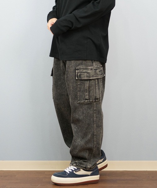 DC(ディーシー)の「DC/ディーシー ワイドカーゴパンツ/ロンパン デニム DPT254034(デニムパンツ・メンズ・ケミカルウォッシュ/ライトインディゴブルー/ダークインディゴブルー/カーキ/ブラック・L/M/XL)」の6枚目の写真