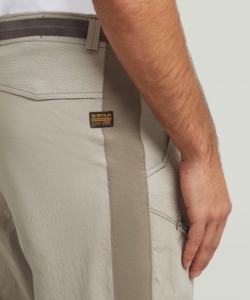 G-STAR（ジースター）の「3D Belt Loose Track Pant/異素材ミックス立体裁断ジップディテールルーズトラックパンツ（その他パンツ・メンズ・ベージュ系その他・36inch/34inch/32inch/30inch/28inch）」の6枚目の写真