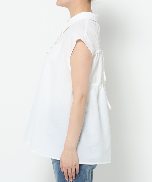 LOWRYS FARM（ローリーズファーム）の「バックリボンシャツＳＳ　572747（シャツ/ブラウス・レディース・ダークブラウン/ベージュ/ホワイト・FREE）」の8枚目の写真