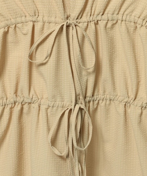 LOWRYS FARM（ローリーズファーム）の「バックリボンシャツＳＳ　572747（シャツ/ブラウス・レディース・ダークブラウン/ベージュ/ホワイト・FREE）」の13枚目の写真