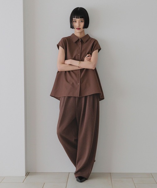 LOWRYS FARM（ローリーズファーム）の「バックリボンシャツＳＳ　572747（シャツ/ブラウス・レディース・ダークブラウン/ベージュ/ホワイト・FREE）」の20枚目の写真