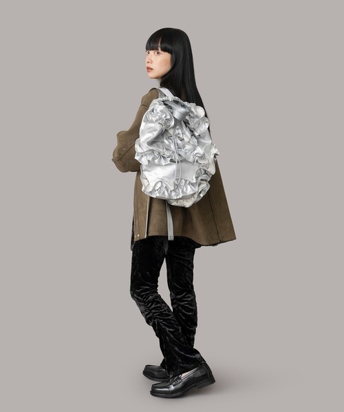 Casselini（キャセリーニ）の「Casselini(キャセリーニ)フリルナップサック（バックパック/リュック・レディース・シルバー/グレー/ブラック・FREE）」の13枚目の写真
