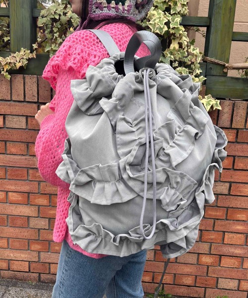 Casselini（キャセリーニ）の「Casselini(キャセリーニ)フリルナップサック（バックパック/リュック・レディース・シルバー/グレー/ブラック・FREE）」の9枚目の写真