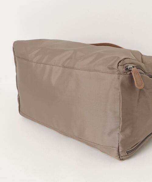 FREE STYLISTS（フリー スタイリスト）の「【2WAY】大容量 レザービッグサイズトラベルボストンバッグ/ショルダーバッグ（ボストンバッグ・レディース・グレー/ブラック・FREE）」の4枚目の写真