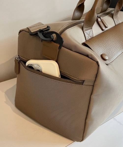 FREE STYLISTS（フリー スタイリスト）の「【2WAY】大容量 レザービッグサイズトラベルボストンバッグ/ショルダーバッグ（ボストンバッグ・レディース・グレー/ブラック・FREE）」の16枚目の写真