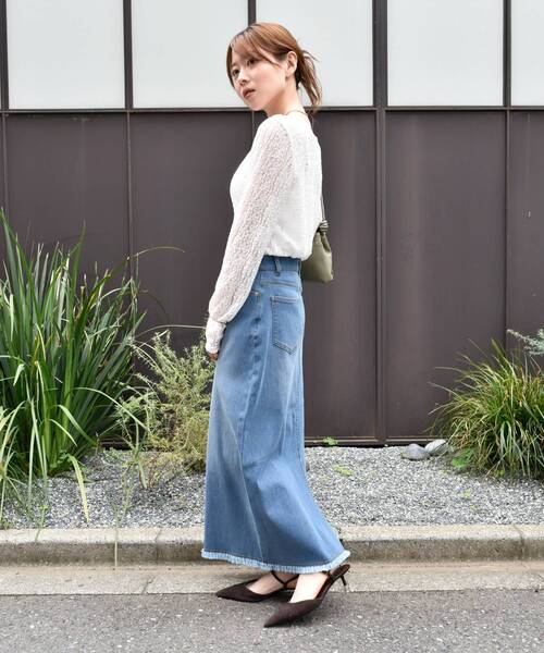 le.coeur blanc(ルクールブラン)の「《手洗い可能》ストレッチレースクルーネックカットソー(Tシャツ/カットソー・レディース・ブラック/オフホワイト・38)」の12枚目の写真