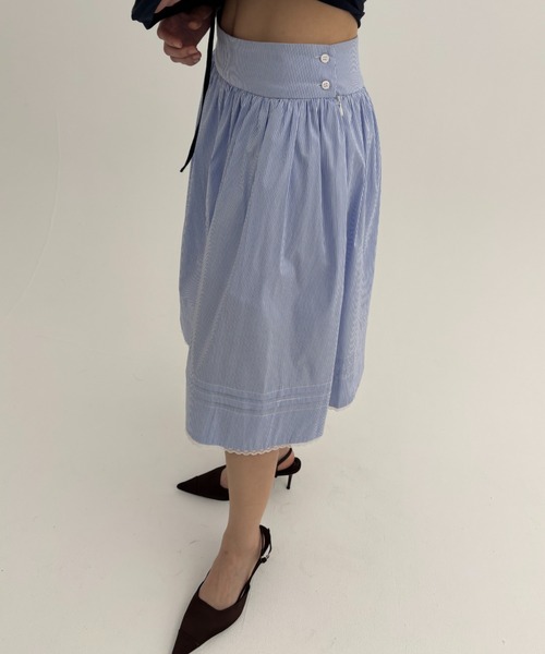 FUULLY STUDIO(フーリィーステューディオ)の「レースミディギャザースカート(スカート・レディース・ストライプ/ホワイト・FREE)」の16枚目の写真