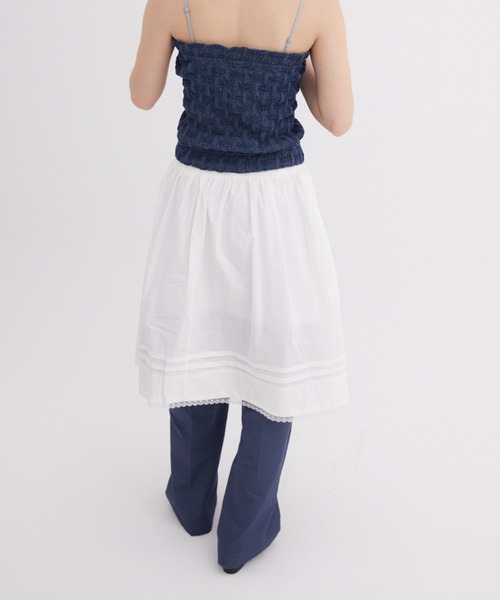 FUULLY STUDIO(フーリィーステューディオ)の「レースミディギャザースカート(スカート・レディース・ストライプ/ホワイト・FREE)」の8枚目の写真