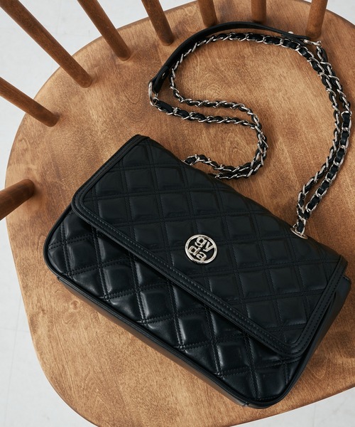 GYDA（ジェイダ）の「GYDA(ジェイダ)チェーンショルダーバッグ GY-B354 ダブルキルティング（ショルダーバッグ・レディース・アイボリー/ブラック/レッド・FREE）」の2枚目の写真