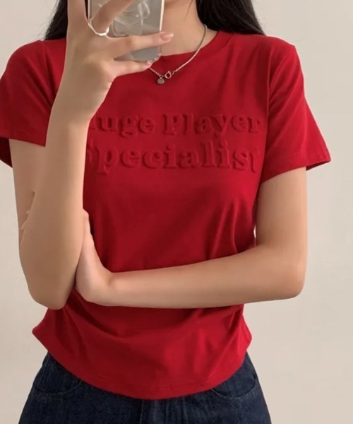 NANAHACHI(ナナハチ)の「エンボスロゴ コンパクトTシャツ(Tシャツ/カットソー・レディース・レッド/ホワイト/ブラック・FREE)」の12枚目の写真