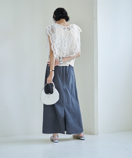 STYLE DELI(スタイルデリ)の「かぎ編みとチュールのレース風スカラップベスト(ベスト・レディース・ホワイト/ベージュ・MEDIUM)」の10枚目の写真