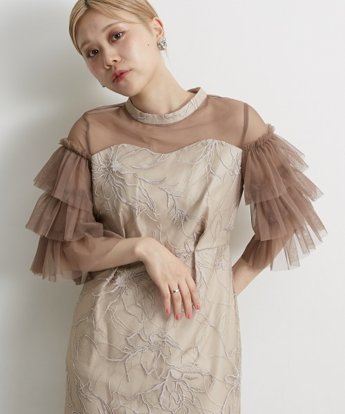 Jolie et Jolie ティアードスリーブ刺繍ワンピースドレス Jolie et ドレス ティアードスリーブ刺繍ワンピースドレス