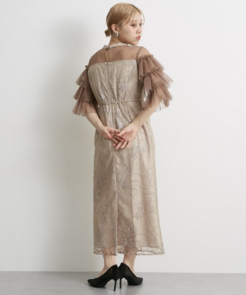 Jolie et Jolie ティアードスリーブ刺繍ワンピースドレス Jolie et ドレス ティアードスリーブ刺繍ワンピースドレス