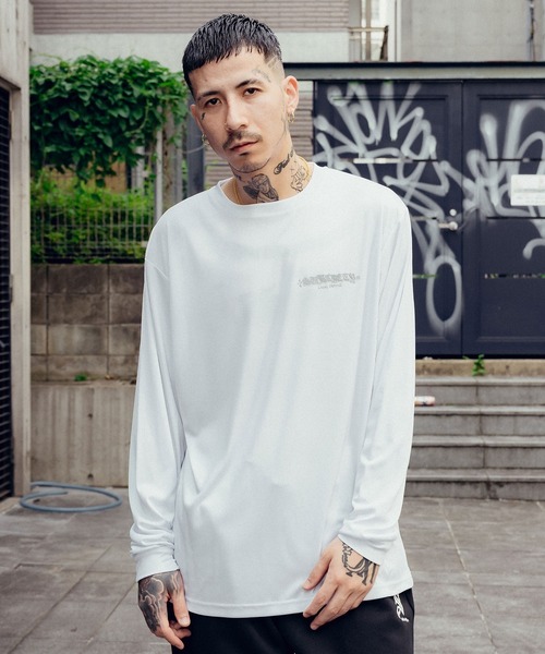 SBCY Sport（エスビーシーワイスポーツ）の「Dry reflective tee L/S（Tシャツ/カットソー・メンズ・ホワイト/ブラック・SMALL/MEDIUM/LARGE/X-LARGE/XX-LARGE）」の6枚目の写真