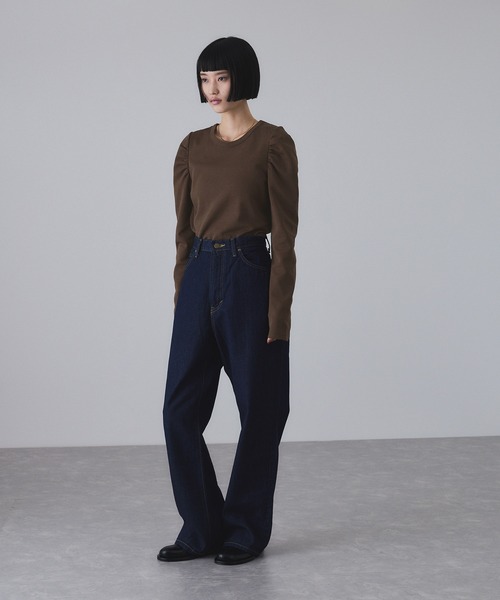 ADAM ET ROPE'（アダムエロペ）の「【WEB限定】バックペプラムカットソー（Tシャツ/カットソー・レディース・ブラック/キナリ/ダークブラウン・FREE）」の10枚目の写真